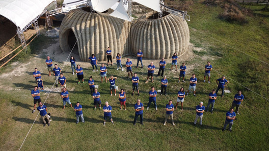 生土圆厅：200小时3D打印可持续住宅 - 14 的图像 16