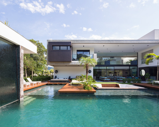 Jukro House / Raiz Arquitetura - Exterior Photography