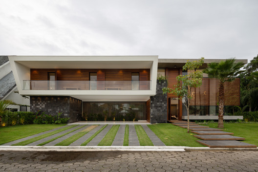 Jukro House / Raiz Arquitetura - Exterior Photography