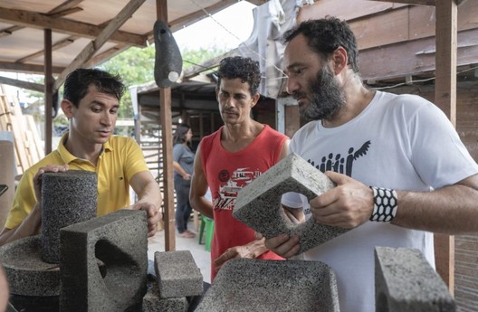 Projeto baseado em economia circular transforma cascas de sururu em cobogó em Alagoas - Imagem 2 de 10