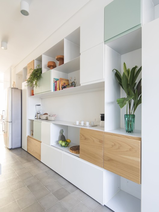 Apartamento Eduardo e Clarissa / INÁ Arquitetura - Fotografia de Interiores, Cozinha, Bancada, Prateleira