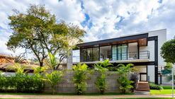 Casa Patio M.A. / Studio AFS