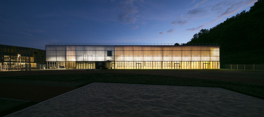 A New College in a French Village / CoCo architecture + Jean de Giacinto Architecture Composite - Exterior Photography, Facade