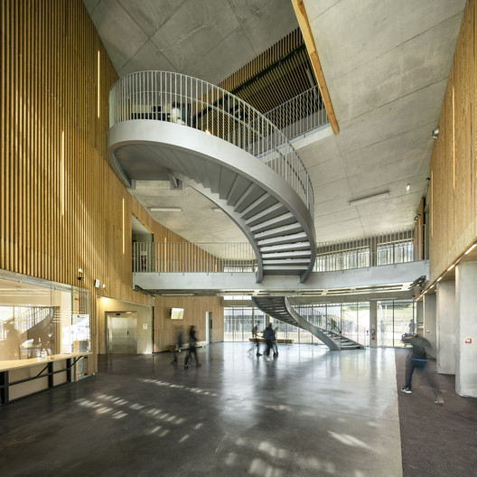 A New College in a French Village / CoCo architecture + Jean de Giacinto Architecture Composite - Interior Photography, Stairs