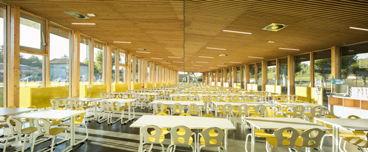 A New College in a French Village / CoCo architecture + Jean de Giacinto Architecture Composite - Interior Photography, Dining room, Chair