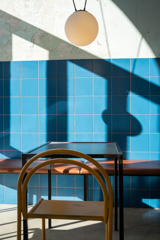 Tre de tutto Restaurant  / STUDIOTAMAT - Interior Photography, Bathroom