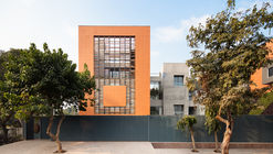 The Terracotta House / Studio Archohm