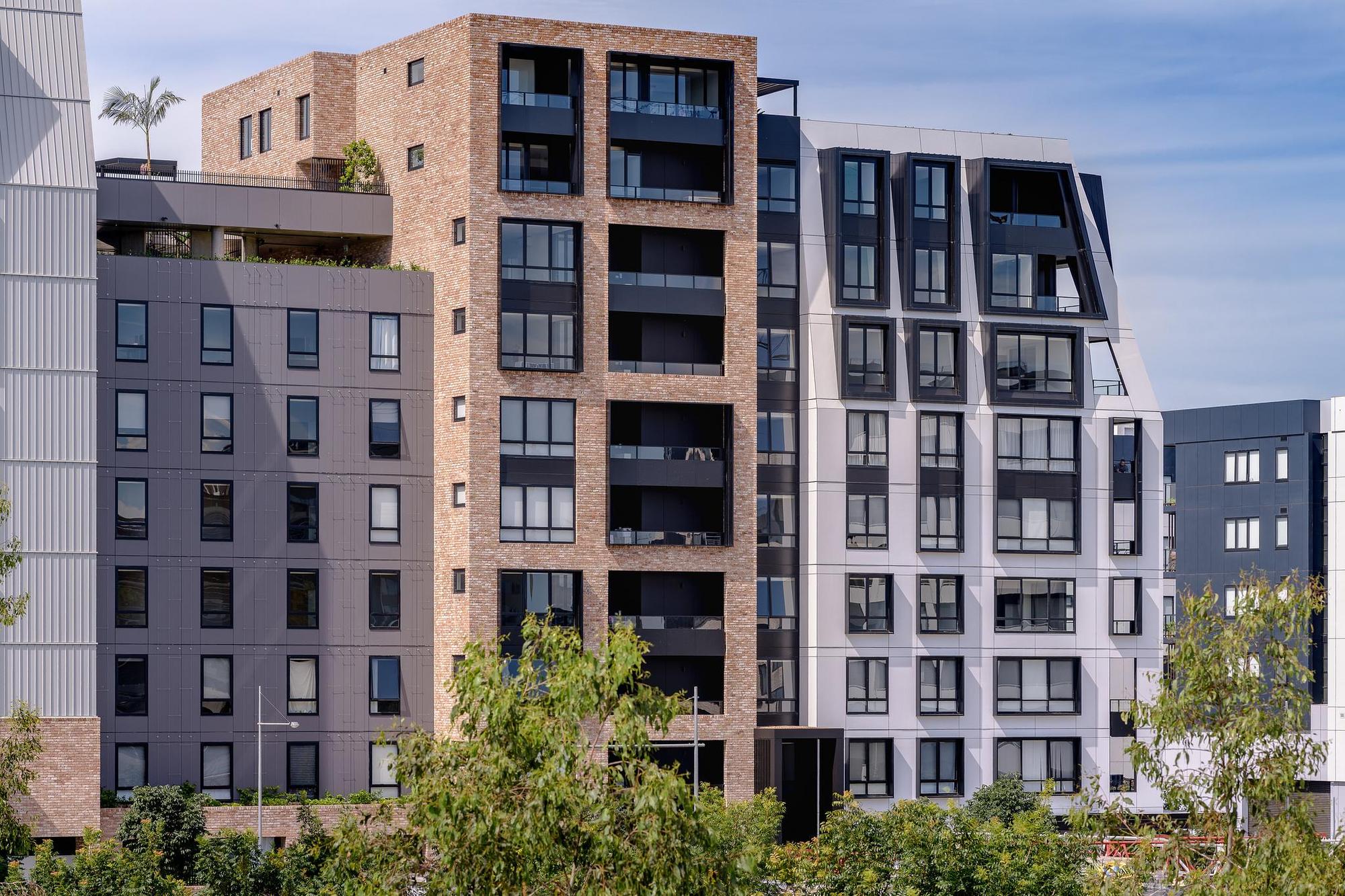 Gallery of Lumina Apartments / DKO 20