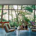 The Glass House and Lina Bo Bardi's Modern Dilemma - Image 4 of 4