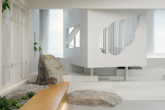 Healing Architecture in China: Through a Sensorial and Spatial Experience Healing Architecture in China: Through a Sensorial and Spatial Experience - Image 7 of 43