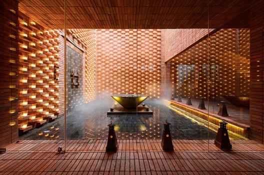 Healing Architecture in China: Through a Sensorial and Spatial Experience Healing Architecture in China: Through a Sensorial and Spatial Experience - Image 40 of 43