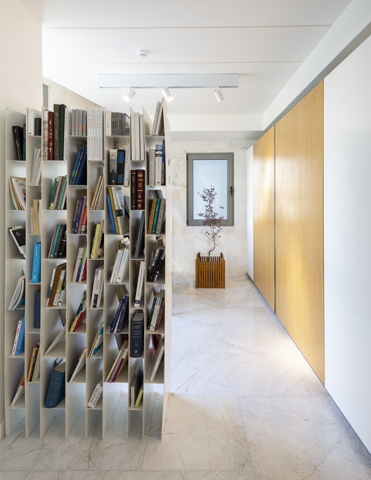 House No.6 / Sara Kalantary + Reza Sayadiyan - Interior Photography, Shelving