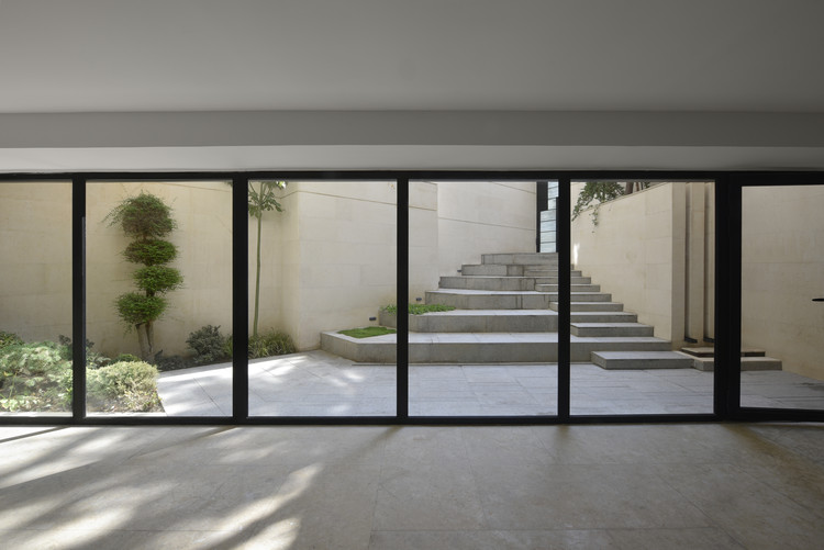 House No.6 / Sara Kalantary + Reza Sayadiyan - Interior Photography, Stairs, Glass