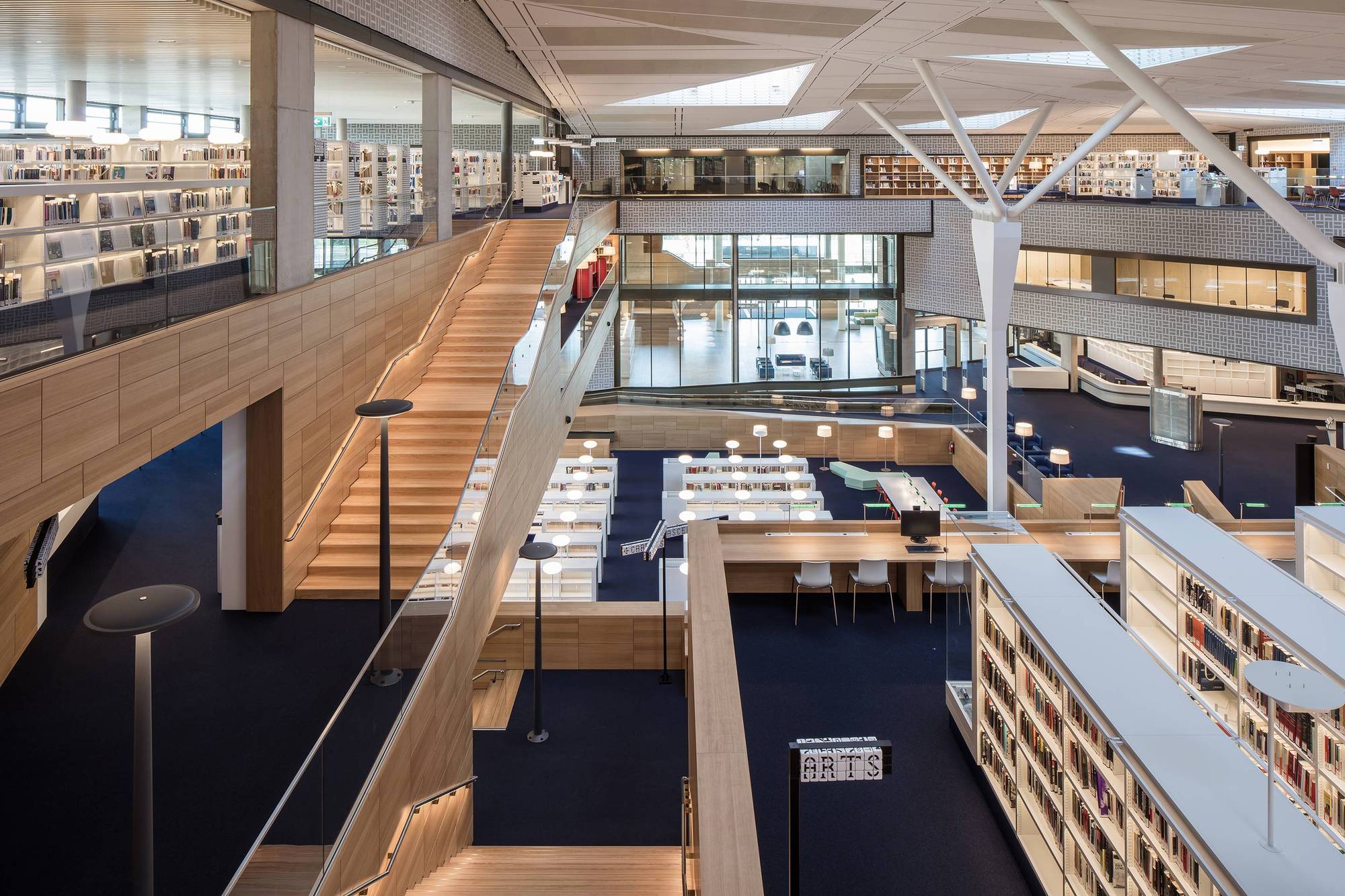 Gallery of Luxembourg National Library / Bolles + Wilson + WW+