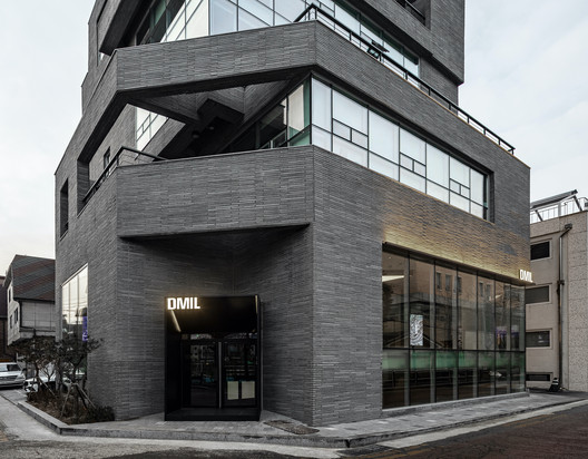 Entext Showroom / Enforma Studio Entext Showroom / Enforma Studio - Exterior Photography