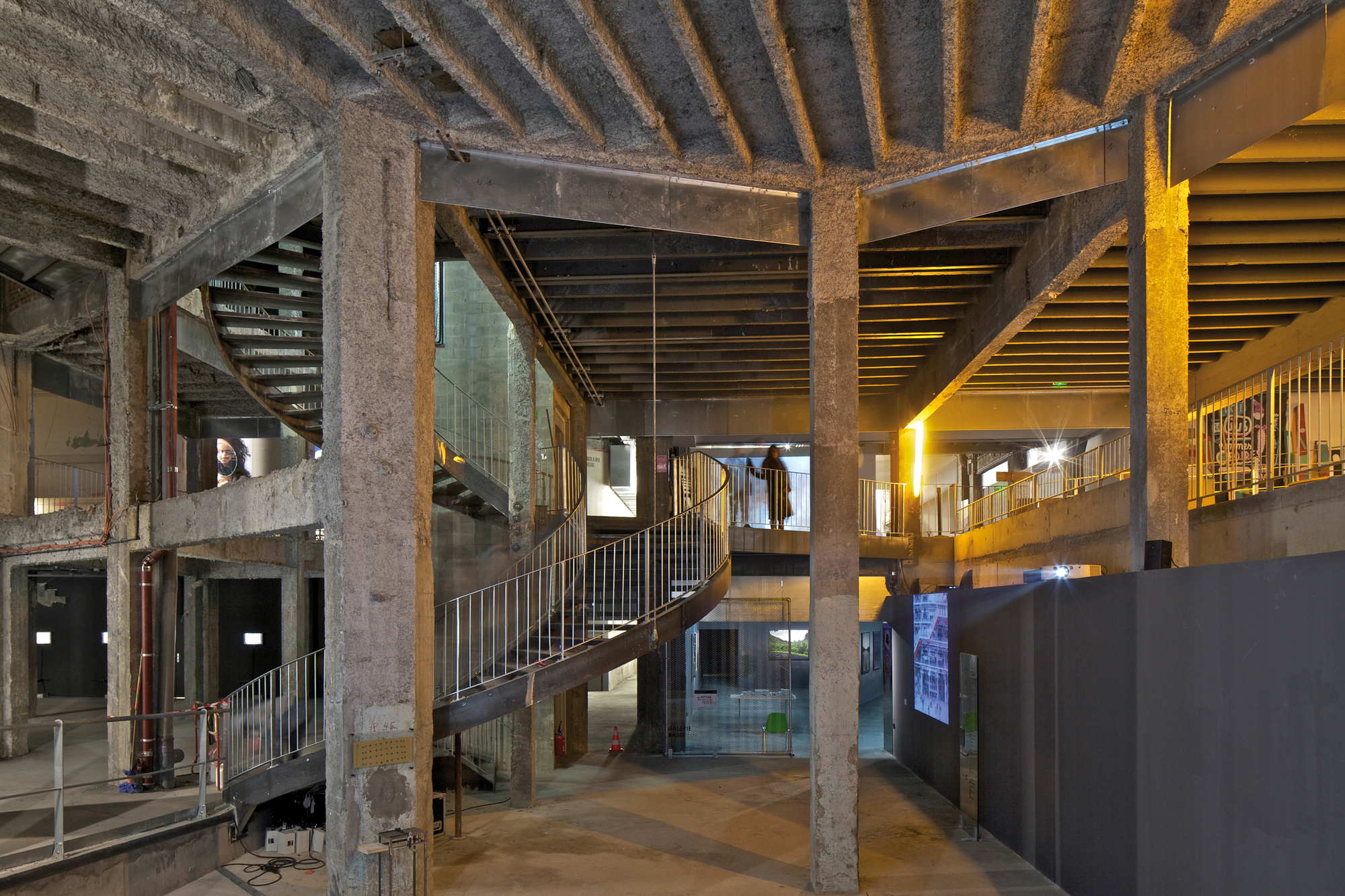 十五事，关于2021年普利兹克建筑奖得主Lacaton & Vassal | ArchDaily