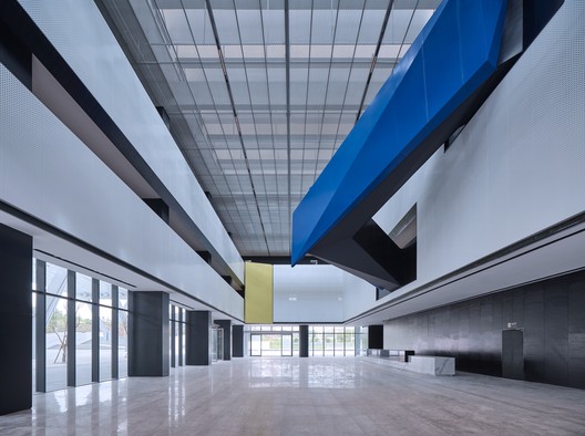 晋江会展中心 / 倪阳工作室 - 建筑图, 玻璃, 表皮