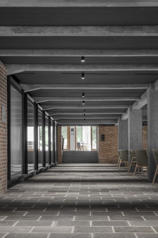 Cusanus Academy Renovation / MoDusArchitects - Interior Photography