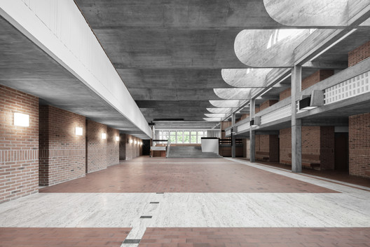 Cusanus Academy Renovation / MoDusArchitects - Interior Photography