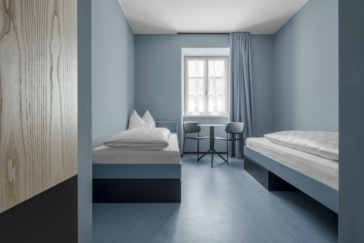 Cusanus Academy Renovation / MoDusArchitects - Interior Photography, Bedroom