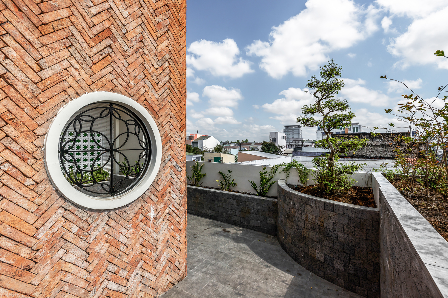 3become1 House / Space + Architecture,© Minq Bui