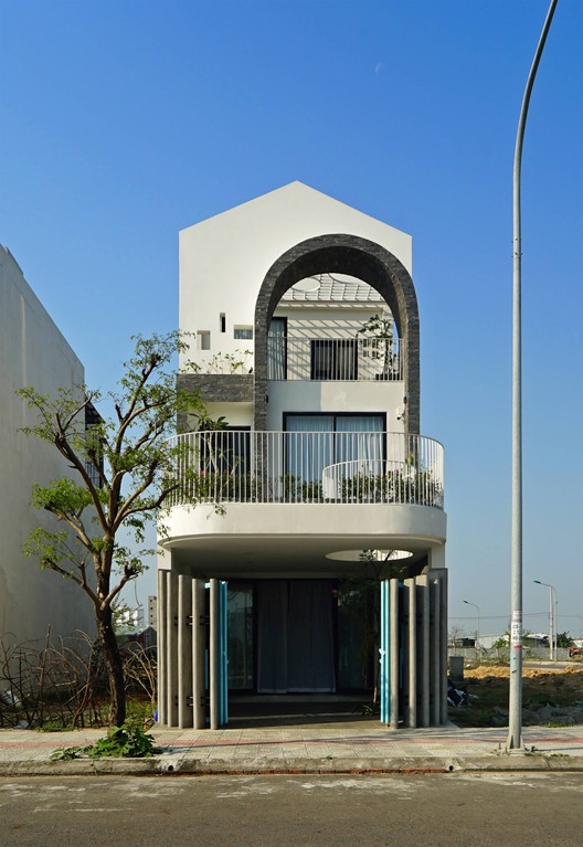 DzMoon House / Econs Architecture - Exterior Photography, Facade, Windows