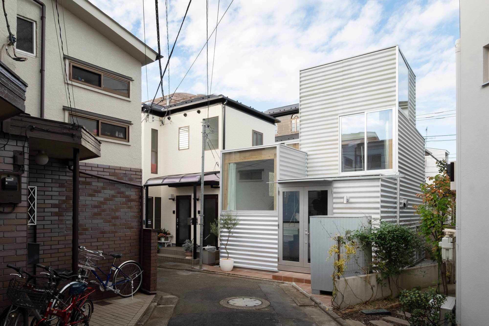 Galería de Casa Tokyo / UNEMORI ARCHITECTS 7
