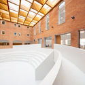 Espacio Agora Valladolid / Pablo Moreno Mansilla + Julián Zapata Jiménez - Fotografía interior, Escuelas, Fachada