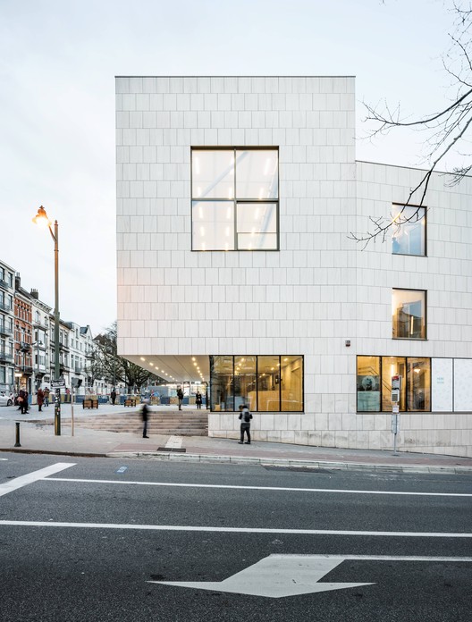 Complejo cultural y deportivo Centr'Al / B-architecten - Fotografía exterior