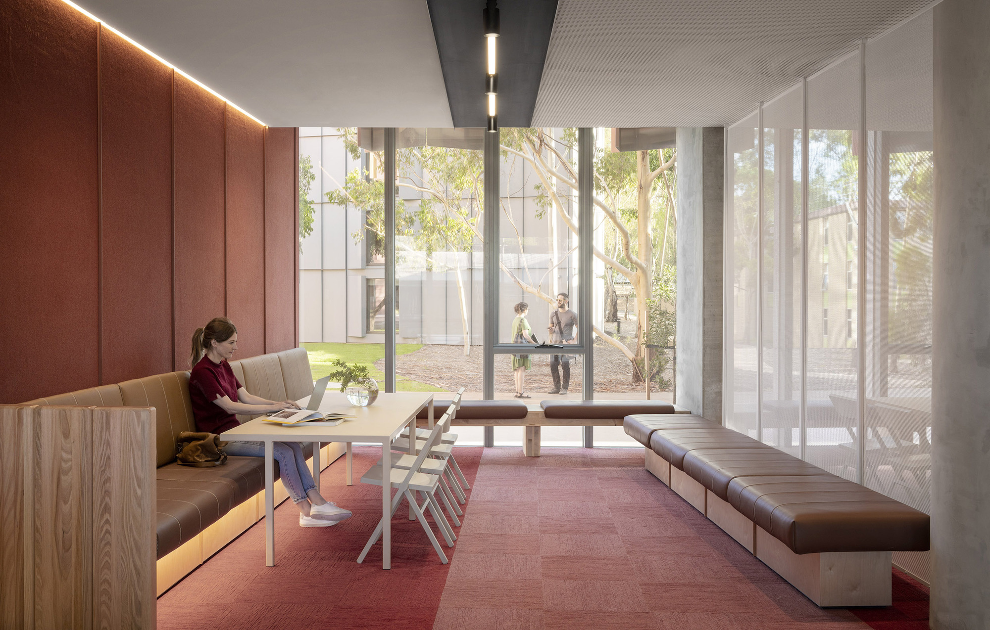 Gallery of La Trobe University Student / Jackson Clements