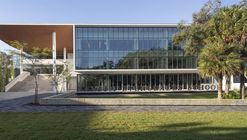 Ransom Everglades School STEM Building / Perkins&Will