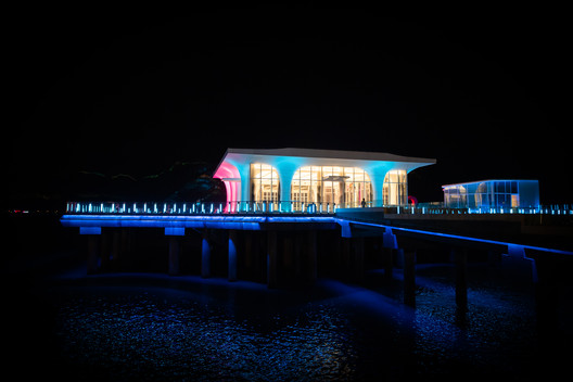 温州瓯江新外滩1.8公里，瓯江光影码头规划 / 非静止建筑设计 - 室内图