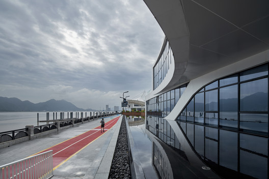 温州瓯江新外滩1.8公里，瓯江光影码头规划 / 非静止建筑设计 - 建筑图, 扶手