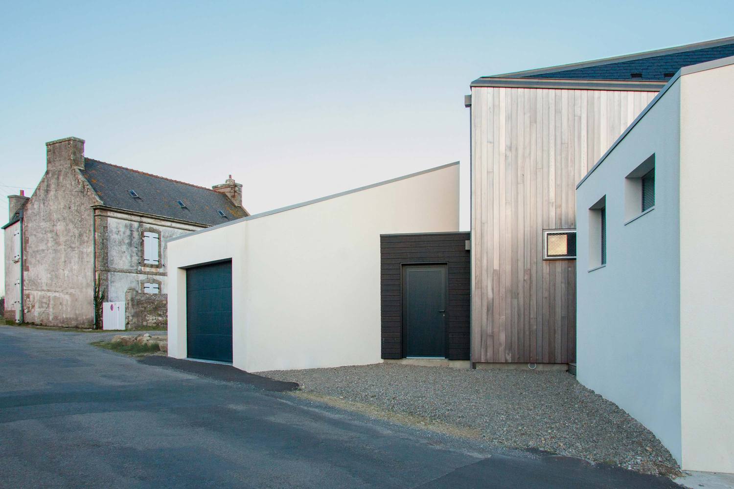 Gallery of Sentinel House / Aurelien Chen - 3