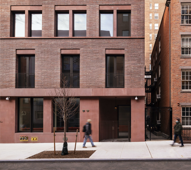 11-19 Jane Street Apartments / David Chipperfield Architects - More Images