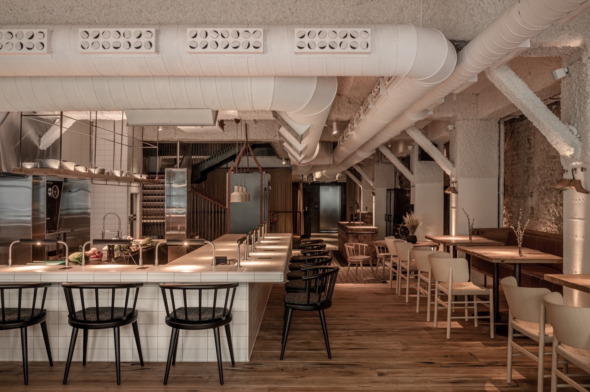 Gallery of MAD Bars House / YOD Group 5