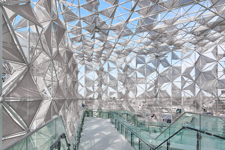 Pavilhão do Japão na Expo 2020 Dubai se inspira em padrões orientais para criar fachada tridimensional - Imagem 3 de 6