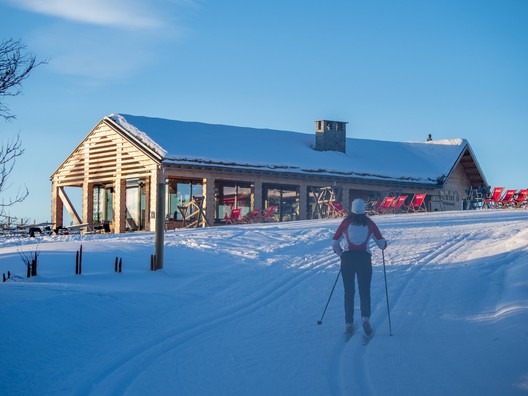 Varden Ski Restaurant / Nordic Office of Architecture Varden Ski Restaurant / Nordic Office of Architecture - Exterior Photography