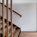 140547 - SL House / Ben Walker Architects: Nh&agrave; 3 ph&ograve;ng ngủ khung th&eacute;p v&agrave; gỗ tho&aacute;ng m&aacute;t hiện đại