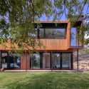 140572 - SL House / Ben Walker Architects: Nh&agrave; 3 ph&ograve;ng ngủ khung th&eacute;p v&agrave; gỗ tho&aacute;ng m&aacute;t hiện đại