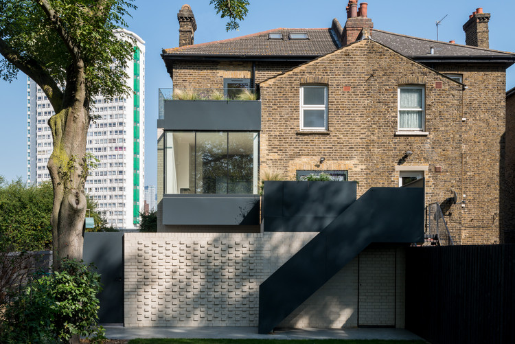 Evelyn Street House / Gruff - More Images