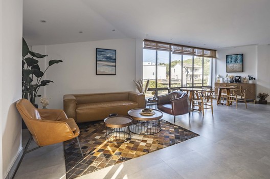Zenstay Boutique Hotel / Zen-In Architects Zenstay Boutique Hotel / Zen-In Architects - Interior Photography, Living Room, Chair