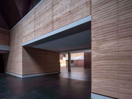 Erlitou Site Museum of the Xia Capital / TJAD / Rurban Studio - Interior Photography, Facade