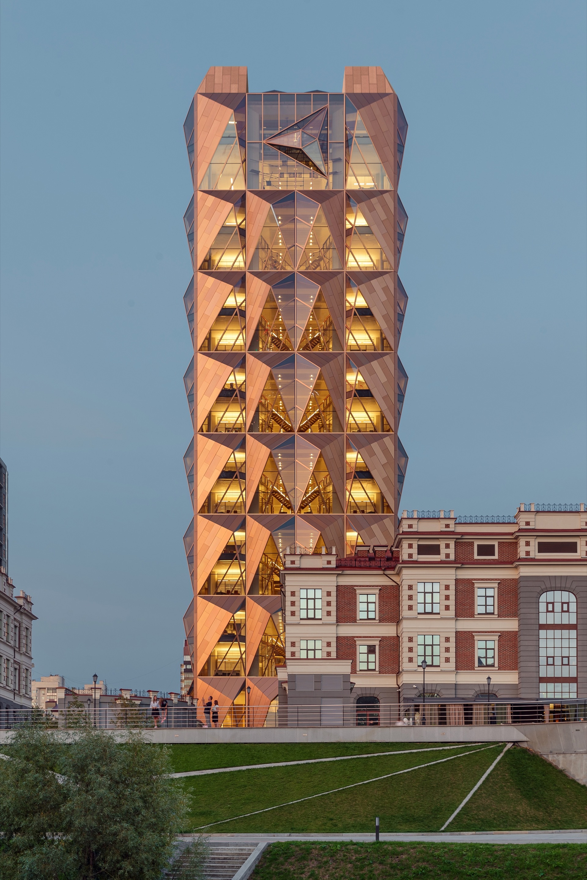 Gallery of RCC Headquarters / Foster + Partners - 13