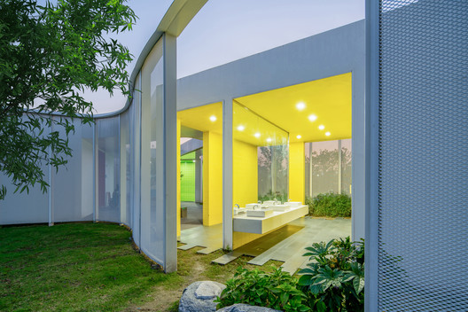 Linping Sports Park Rest Station / CCTN Design Linping Sports Park Rest Station / CCTN Design - Exterior Photography