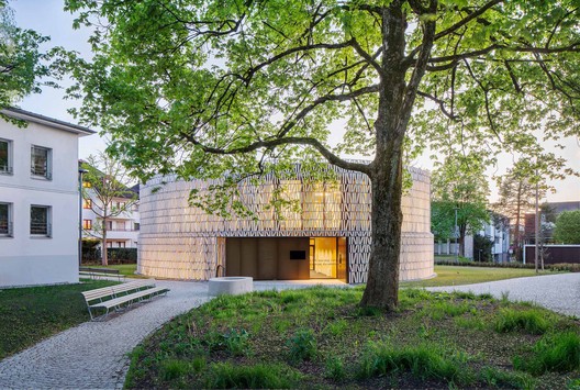 Public Library Dornbirn  / Dietrich | Untertrifaller Architekten + Christian Schmoelz Architekt - Exterior Photography