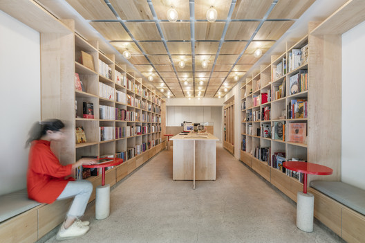 La Increíble Library / MS Estudio - Interior Photography, Closet, Shelving