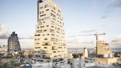 Aya Tower  / SOA Architectes