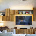 casamaru archdaily 15 - MARU House: Kiến tr&uacute;c ấn tượng với những đường n&eacute;t đơn giản v&agrave; sự pha trộn vật liệu
