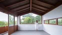 Hospedaria Ancient Apricot Mountain Dwelling / PAN-CHINA·RESP Studio